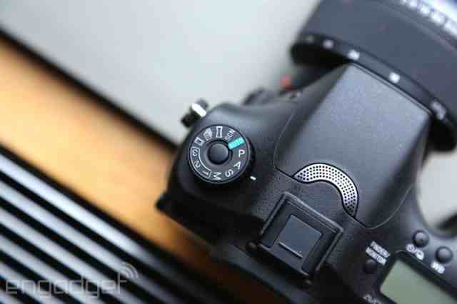 索尼A77 II有什么曝光模式?曝光补偿是多少?-太