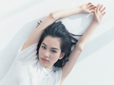 水原希子发型 权志龙水原希子 水原希子照片 太平洋时尚网